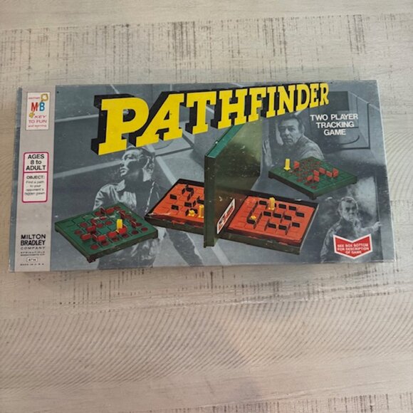 Vintage 1977 Milton Bradley Pathfinder Two Player Tracking Game #4714 - Picture 1 of 15